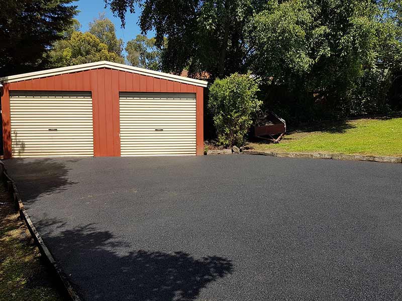 Asphalt-Driveway-Near-Me Asphalt-Driveway-Near-Me
