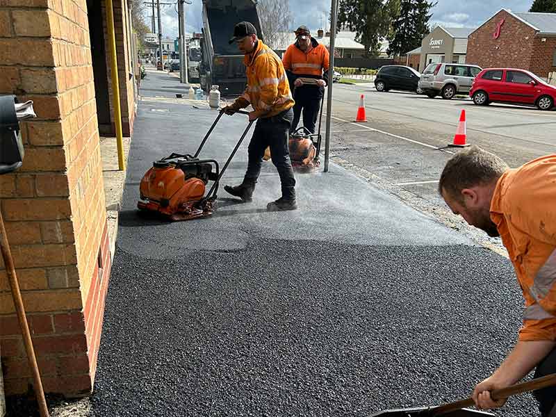 Asphalt-Resurfacing